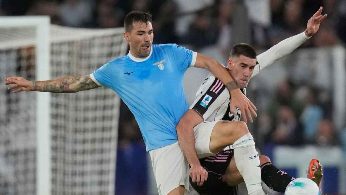 Lazio le ganó de local a Juventus, estiró su racha positiva y trepó hasta mitad de tabla de la Serie A
