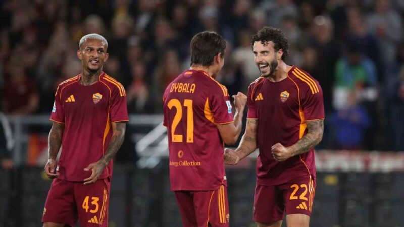 Roma venció a Parma en el Olímpico y comparte la cima de la Serie A con Napoli