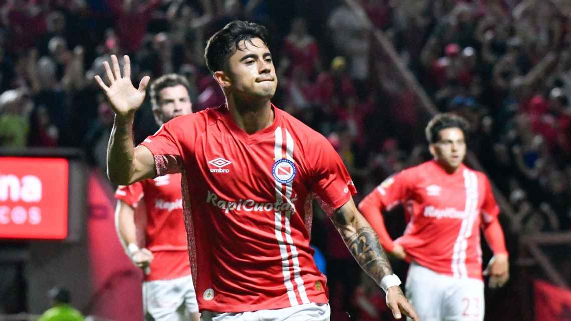 Argentinos Juniors venció a Belgrano y desplazó a River de los puestos de Copa Libertadores