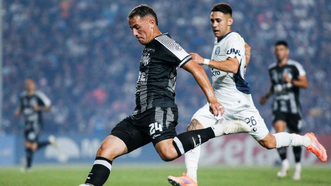 Independiente Rivadavia festejó el título y empató con Central Córdoba, que se clasificó en el Clausura