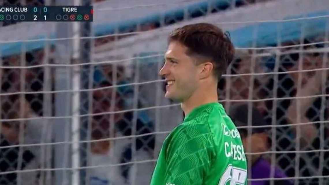 Con Cambeses como figura, así fue la tanda de penales del triunfo de Racing vs. Tigre