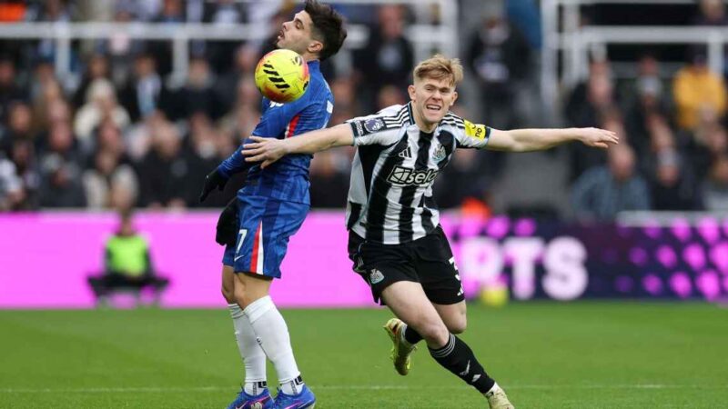 Newcastle y Chelsea igualaron en un partidazo por la Premier League