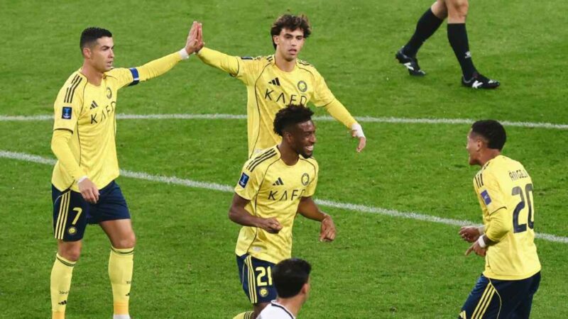 Cristiano asistió de «emboquillada» a Joao Félix en la goleada de Al-Nassr