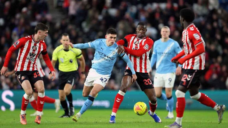Manchester City empató con Sunderland y no logró acercarse al Arsenal, líder de la Premier