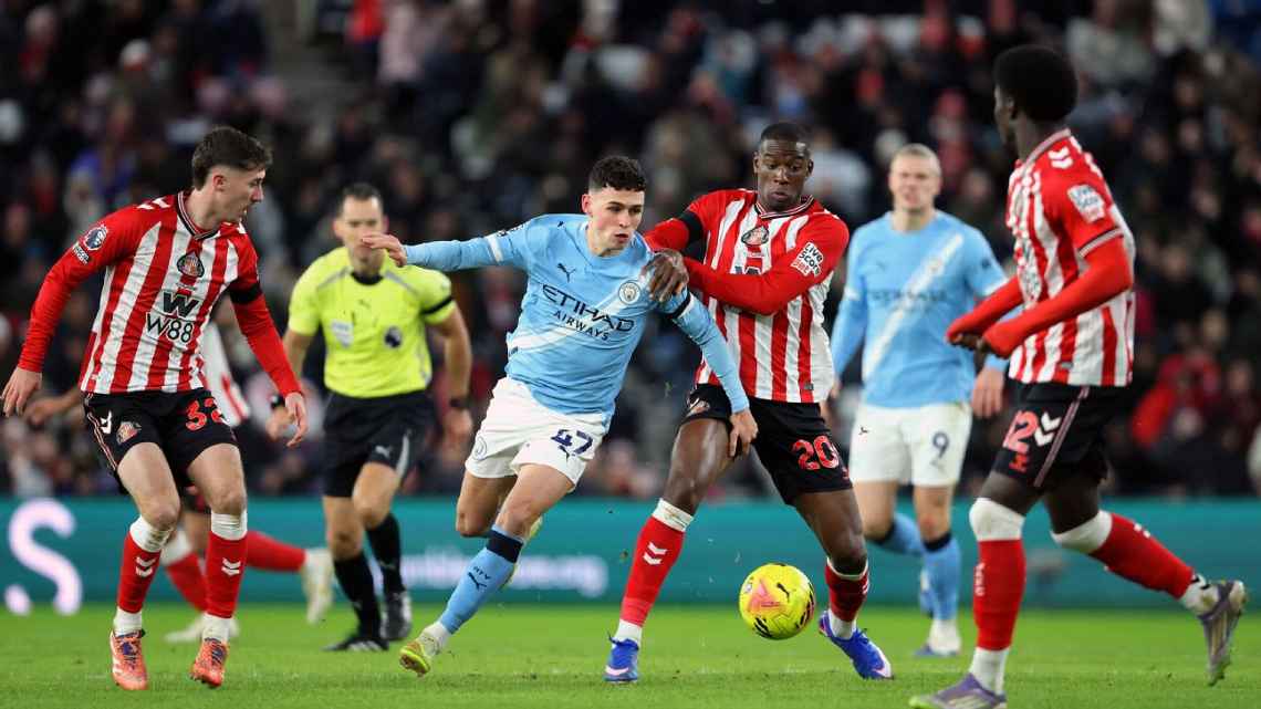 Manchester City empató con Sunderland y no logró acercarse al Arsenal, líder de la Premier