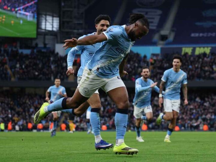 Manchester City estrenó el año con una victoria en la Premier League ante Wolves