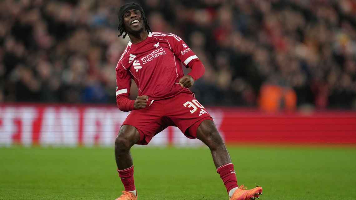 Liverpool fue contundente ante Barnsley en Anfield y selló su pase en la FA Cup