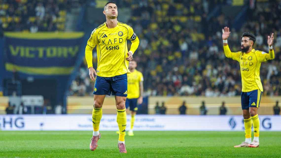 Cristiano Ronaldo marcó un gol, pero Al Nassr no levanta y perdió con Al Qadisiya