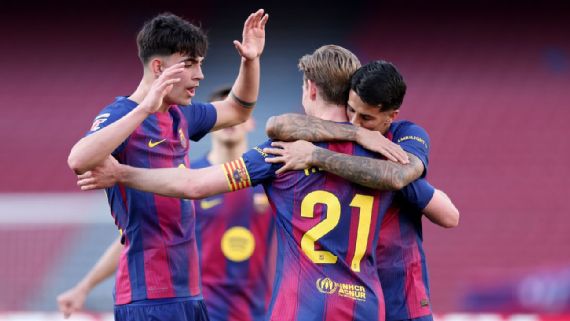 Barcelona arrolló al Levante y quedó como único líder de LaLiga