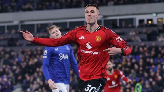 Manchester United venció a Everton y se metió en zona de Champions