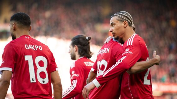 Liverpool FC aplastó a West Ham United en Anfield y extendió su buen momento