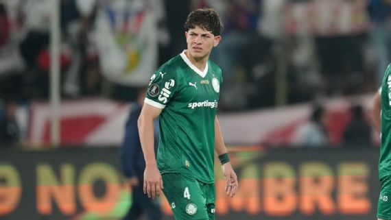 Agustín Giay fue citado a la Selección Argentina por la baja de Gonzalo Montiel