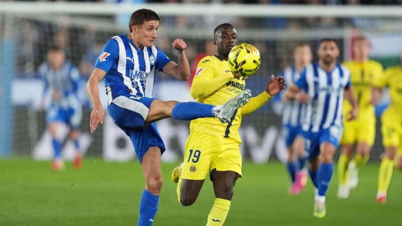 Alavés ganaba con un gol insólito, pero Villarreal lo empató sobre el final