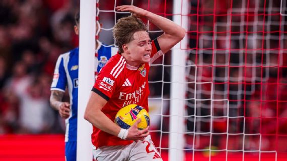 Benfica y Porto igualaron en un vibrante clásico del fútbol portugués