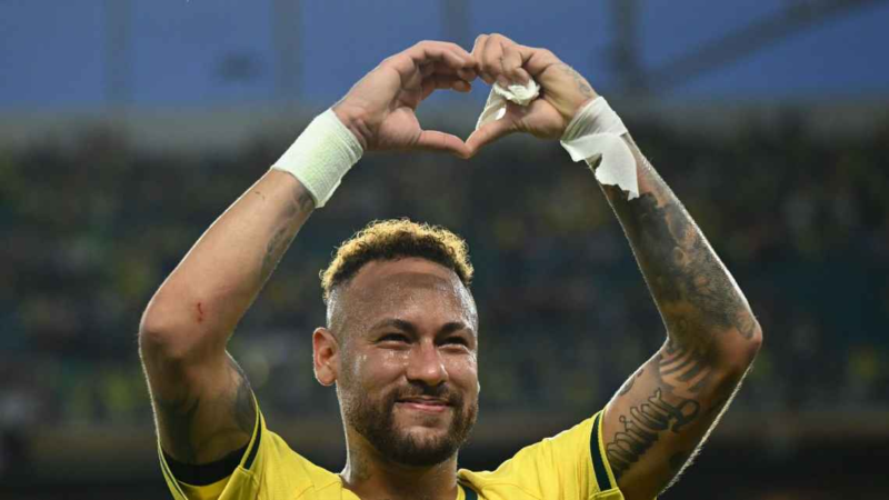 Neymar volvió con Brasil, elogió a Ancelotti y le dejó un emotivo mensaje a Messi